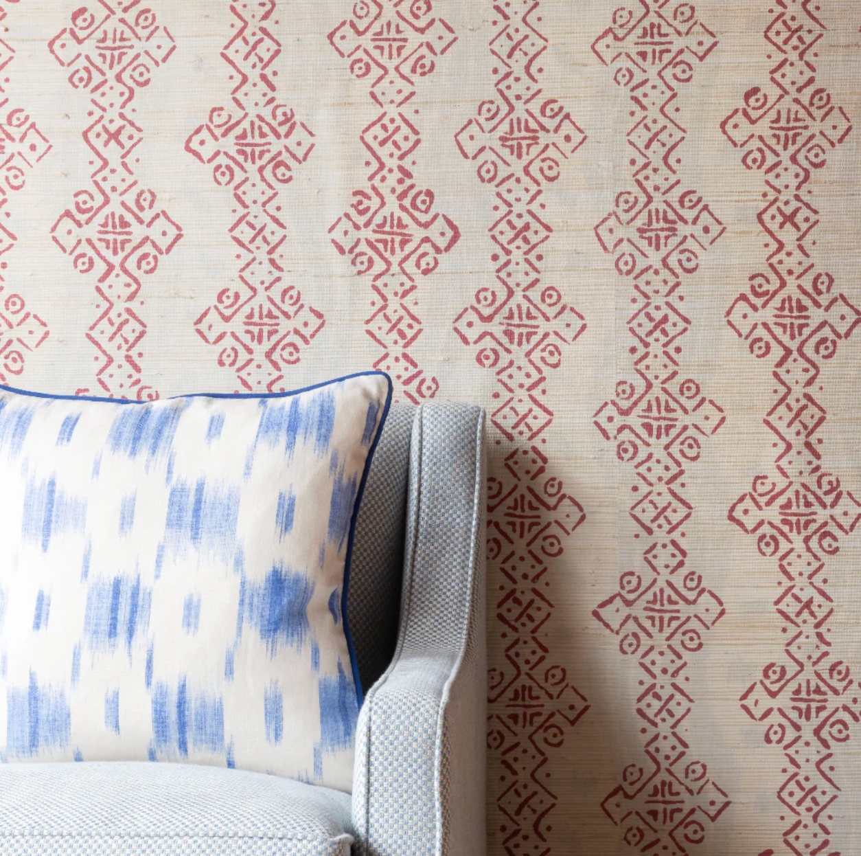 MALI GRASSCLOTH WALLPAPER RUBY