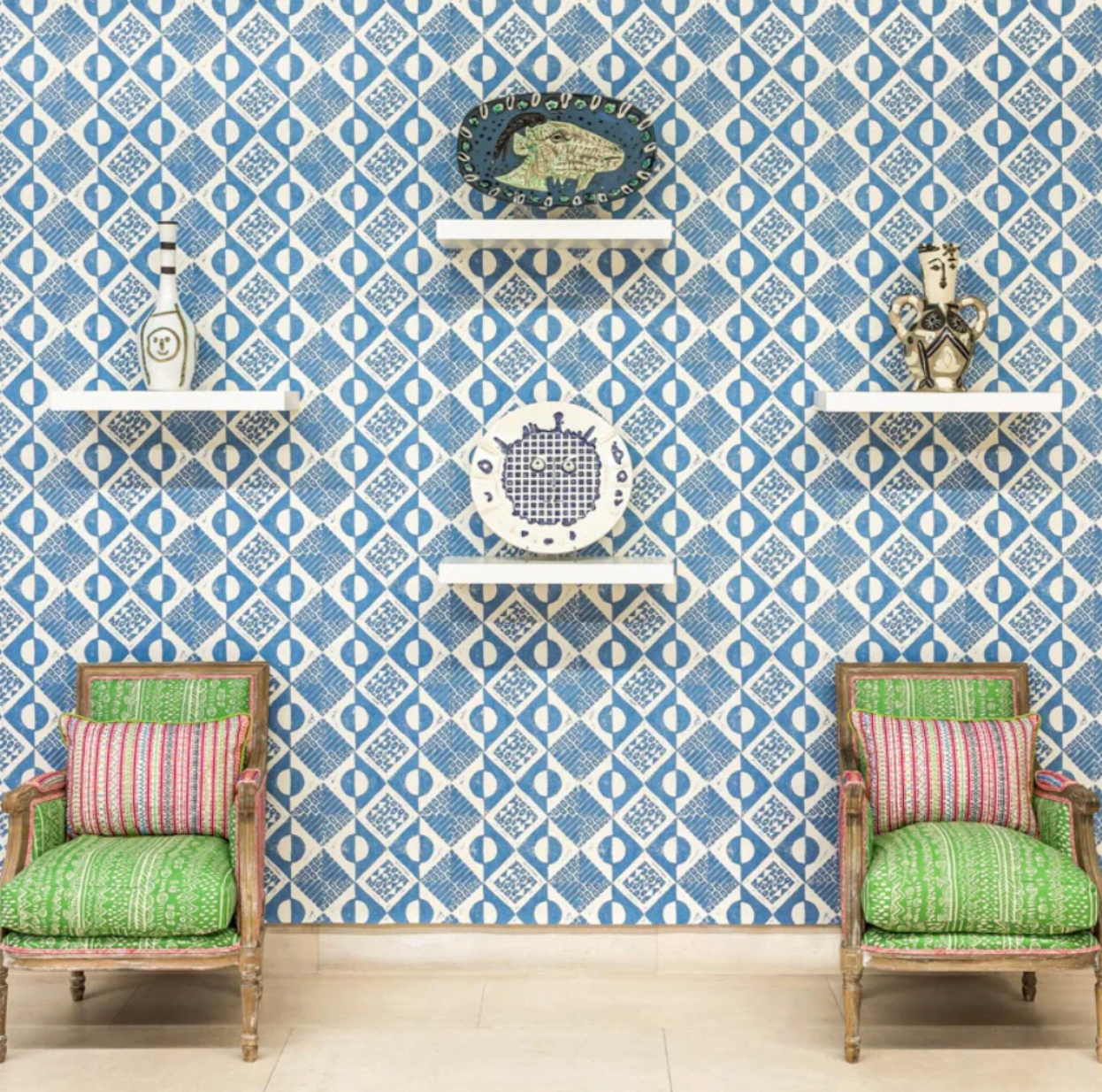 CIRCLES & SQUARES WALLPAPER