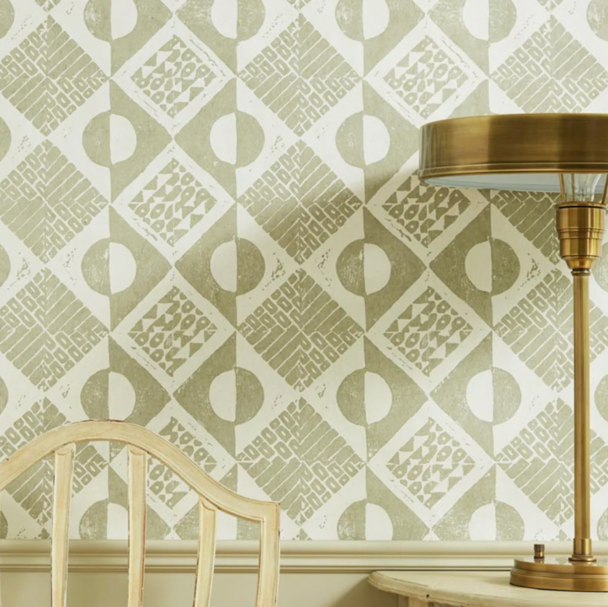 CIRCLES & SQUARES WALLPAPER