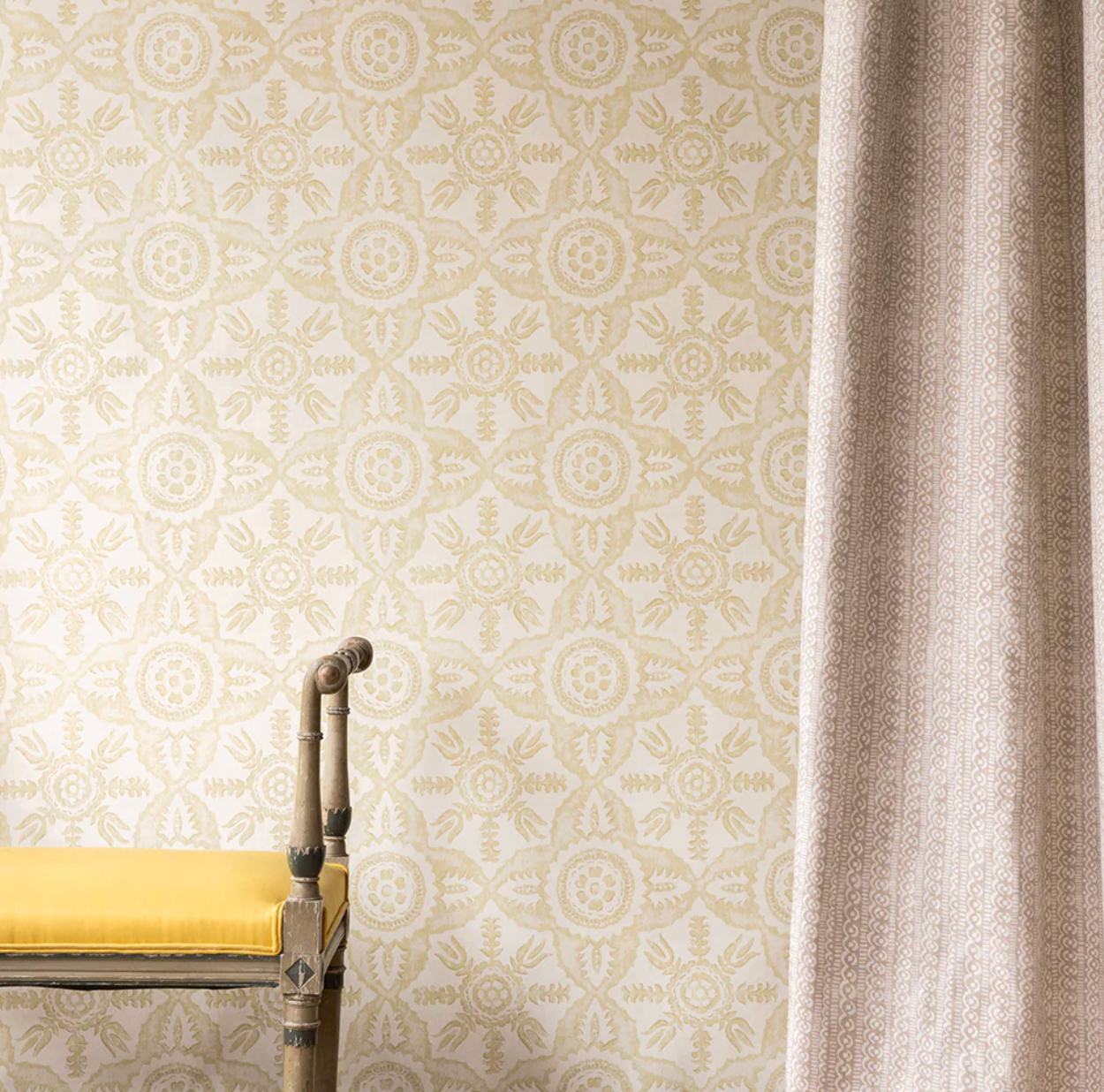 ROSSMORE WALLPAPER