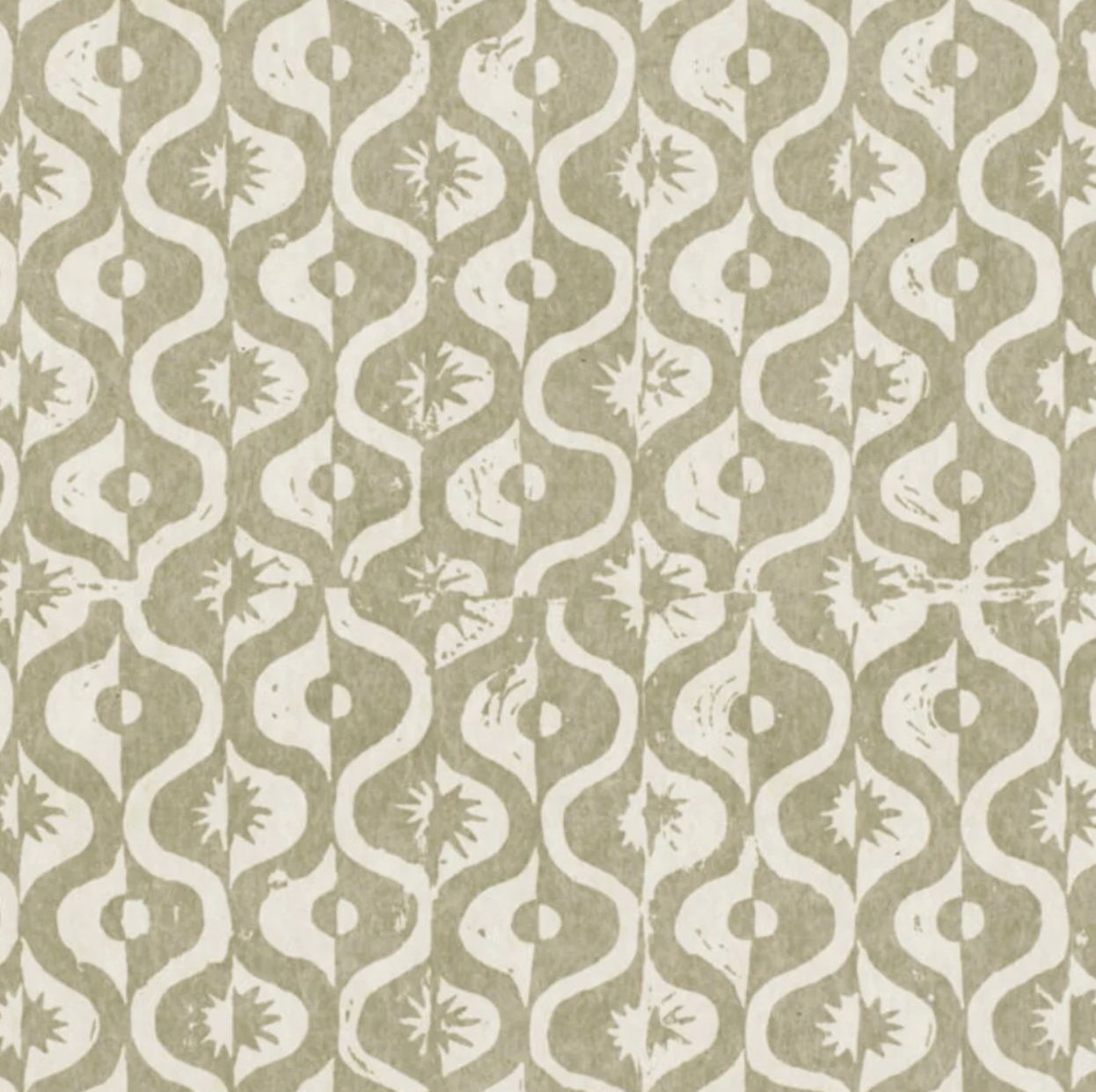 SMALL MEDALLION WALLPAPER