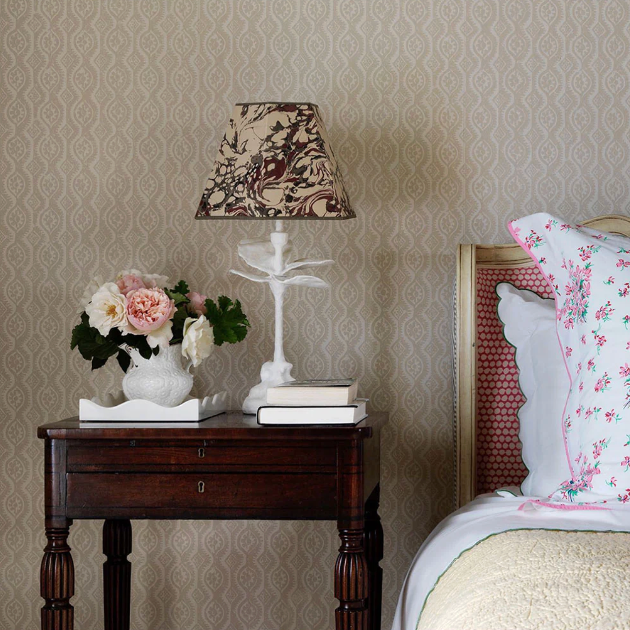 SMALL DAMASK WALLPAPER